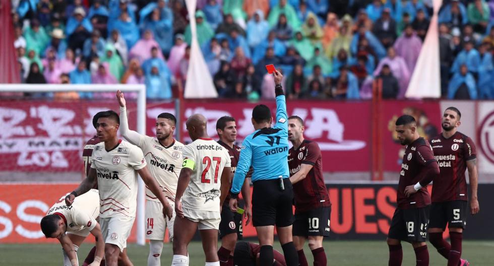 Universitario es el equipo con más expulsiones (10) de la Liga 1. (Foto: Jorge Cerdan/@photo.gec)