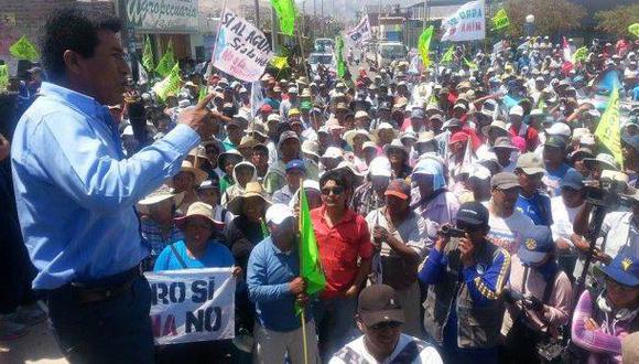 Tía María: manifestantes se enfrentaron con la policía en Lima