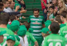 Claudio Pizarro: jugadores históricos del Werder Bremen piden su renovación