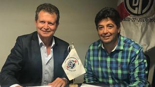 Deportivo Municipal oficializó la continuidad de Víctor Rivera