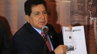 José León deberá ir a Comisión de Ética por Caso 'Narcocarbón'