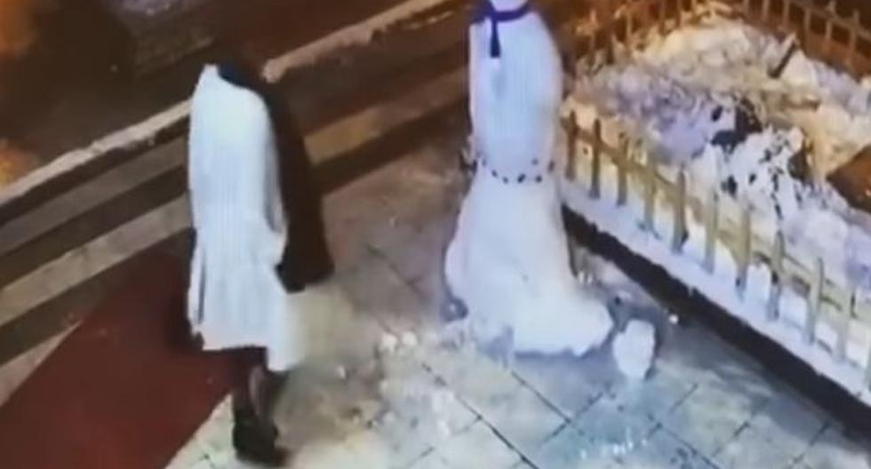 Un video publicado en YouTube muestra a una mujer que destruye un muñeco de nieve y luego ocurre lo inesperado. (Foto: Captura)