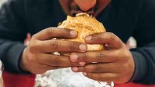 Ansiedad por comer: ¿por qué ingerimos alimentos sin tener hambre?
