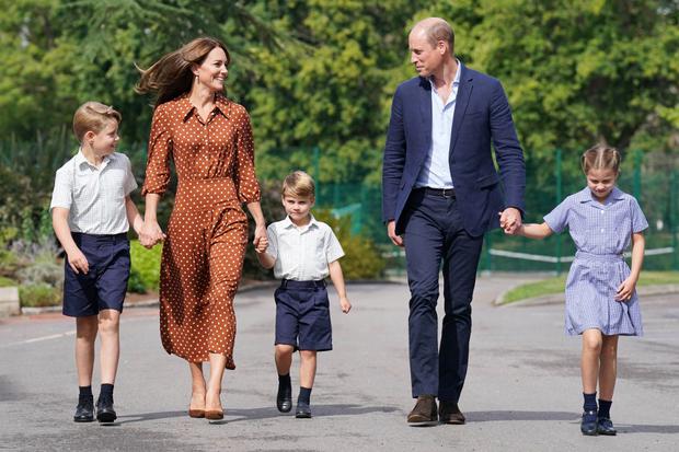 Kate Middleton with Prince William and their three children at Lambbrook School in Berkshire on September 7, 2022, ahead of the first day of school.