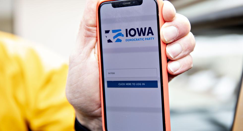 El Partido Demócrata de Iowa dice que una app creada para recopilar y reportar los resultados se malogró debido a “una falla de programación”. (Foto: Daniel Acker/Bloomberg).