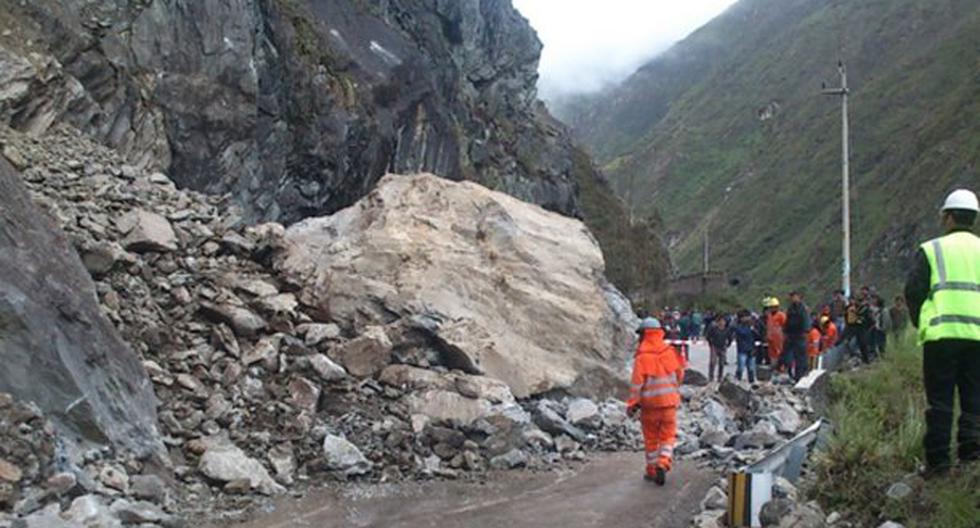 Fenómeno El Niño: deslizamiento bloquea tramo de Carretera Central. (Foto: Andina)