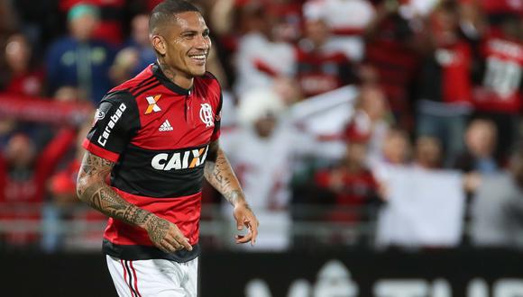 Paolo Guerrero volvió a anotar de tiro libre: peruano marcó golazo ante Sao Paulo. (Foto: Flamengo)