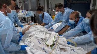 España supera el millón de positivos por coronavirus y suma 21 mil casos nuevos