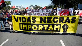 Brasileños toman las calles para manifestarse a favor y en contra de Jair Bolsonaro
