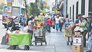 Cercado de Lima: ambulantes son retirados parcialmente