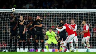 Arsenal vs. Vitoria Guimaraes: mira el golazo de tiro libre que marcó Pépé para voltear el partido [VIDEO]