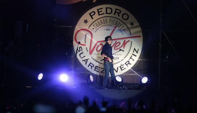 El cantante fue el productor de "Cuando pienses en volver" y apareció sobre el escenario junto a algunas bandas. (Foto: GEC)