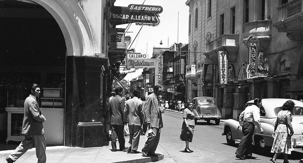 A pesar del calor, la costumbre dictaba que los caballeros vistan terno y las damas largas faldas. Foto: GEC Archivo Histórico