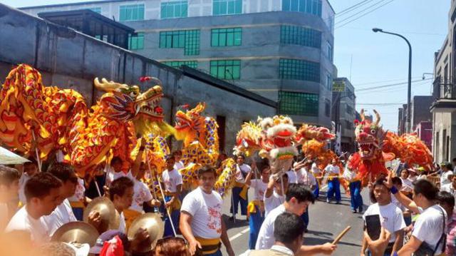 Con pasacalle se festejó Año Nuevo Chino en la Calle Capón - 1