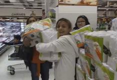 La reacción de unos venezolanos al entrar a supermercado peruano