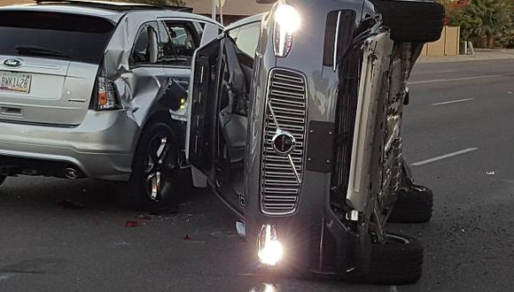 Vehículo autónomo de Uber causó accidente en Arizona