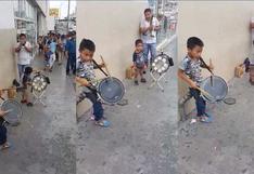Niños protagonizan increíble show tocando música mexicana en plena calle