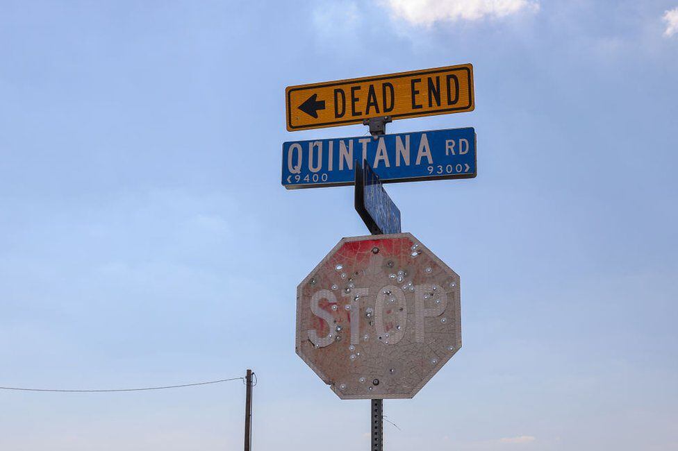 Signage on the street that the truck was found on.  (GETTY IMAGES)