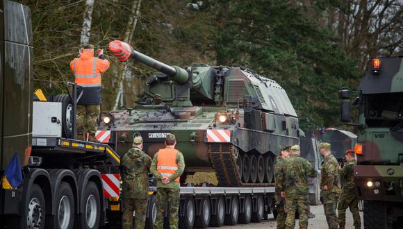 Los Panzerhaubitze 2000, desarrollados en Alemania, son la artillería "más pesada" con la que cuentan las fuerzas neerlandesas.