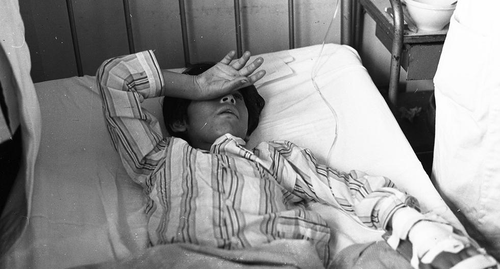A tres días de su desaparición, el niño Julio Guerra Ortega recibió atención médica en el hospital Cayetano Heredia (noviembre de 1978). Foto: GEC Archivo Histórico