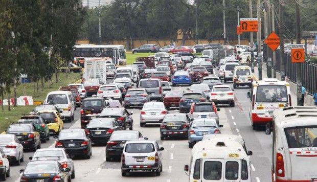 Otros países como El Salvador, Colombia, Panamá, Guatemala también fueron catalogados por el índice de satisfacción como los peores lugares en América Latina para conducir. (Foto: El Comercio)