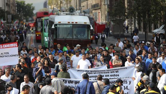 Protesta de transportistas en Ciudad de México generó gran caos vehicular. (Foto: EFE)