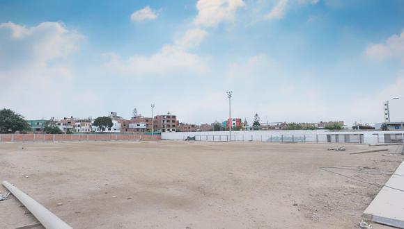 Vecinos de Barranco esperan que se culminan las obras de remodelación del estadio Unión. (Foto: GEC)