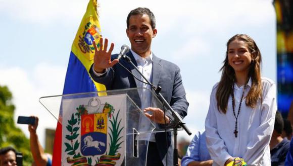 Guaidó ha prometido entregar ayuda humanitaria, pero no ha dado muchos detalles de cómo lo hará. (Getty Images vía BBC)