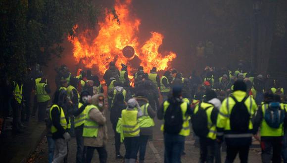 Protesta de los chalecos amarillos en París. Foto: archivo de Reuters.