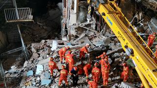 Al menos 8 muertos al desplomarse hotel en el este de China