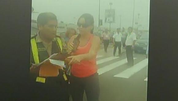 Fue detenida por agredir a policía en aeropuerto Jorge Chávez