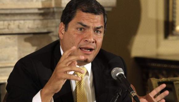 Correa acusa a la oposición de querer "desgastar" a su gobierno