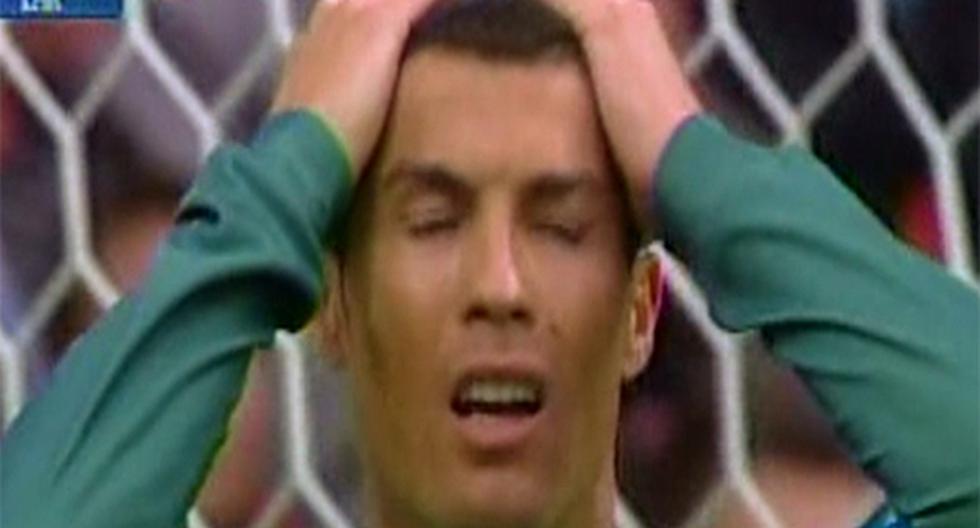 Cristiano Ronaldo buscaba celebrar su segundo gol ante Rusia, pero no esperó fallar una ocasión increíble. Quería su doblete en la Copa Confederaciones. (Foto: Captura - Latina)