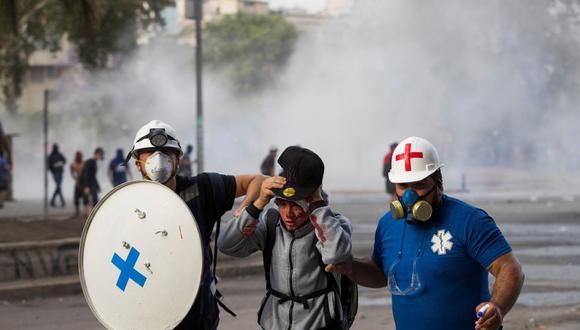 La CIDH inició este lunes su misión en Chile y recibió a representantes de unas 50 organizaciones de la sociedad civil para recabar información sobre vulneraciones a los derechos humanos en el contexto de las protestas sociales. (Foto: EFE)