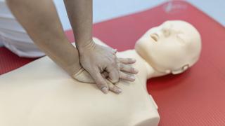 Reanimación Cardiopulmonar: ¿Qué debes saber y hacer para salvar una vida?