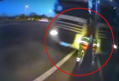 YouTube: instante que la muerte rozó a un conductor, literalmente