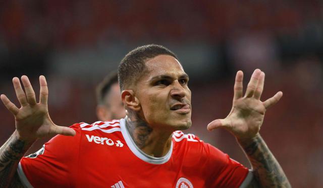 Paolo Guerrero convirtió el 1-0 en el duelo entre Internacional vs. Tolima por la Copa Libertadores | Foto: Agencias