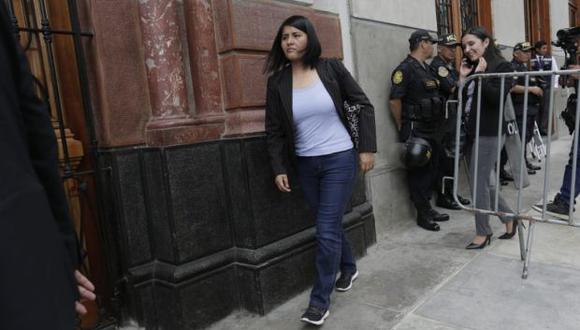 Carmela Paucará es sindicada por el fiscal José Domingo Pérez como la secretaria personal de Keiko Fujimori. (Foto: Anthony Niño de Guzmán / El Comercio)