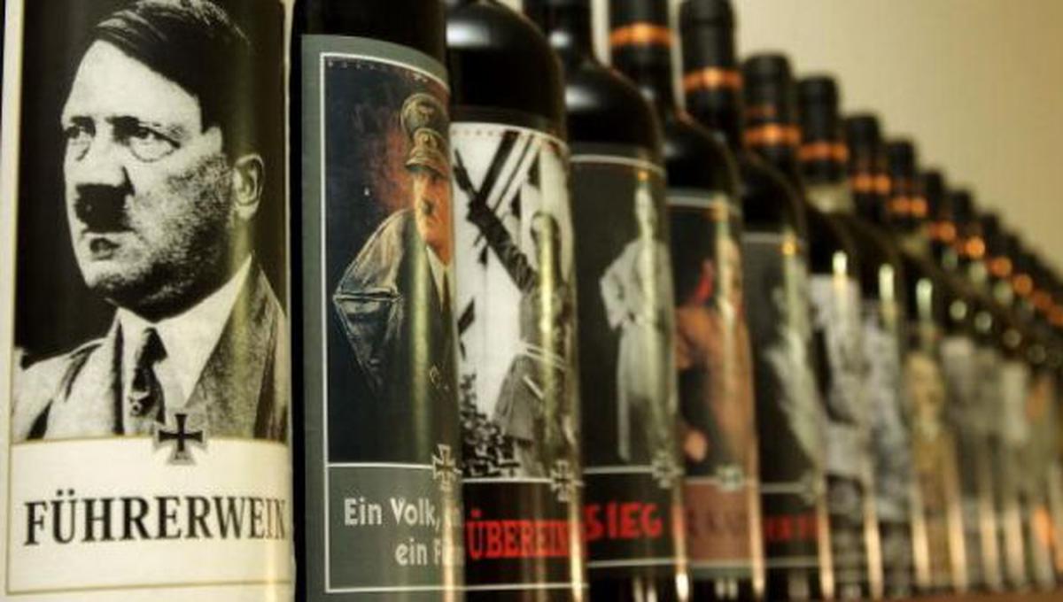 Alemania: Policía confisca botellas de vino con cara de Hitler