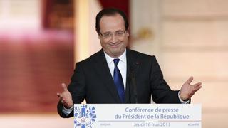 Presidente de Francia promulgó la ley de bodas homosexuales