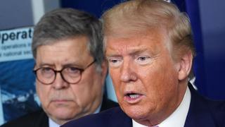 Trump arremete contra el exfiscal general William Barr por negar la existencia de fraude electoral en EE.UU.