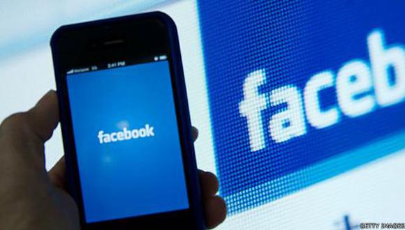 Facebook: ¿Por qué se sigue compartiendo la advertencia falsa?