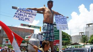 Las protestas continúan por octavo día en Ucayali [FOTOS]