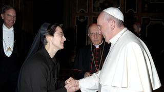 Quién es Raffaella Petrini, la monja que más lejos ha llegado en el organigrama del Vaticano