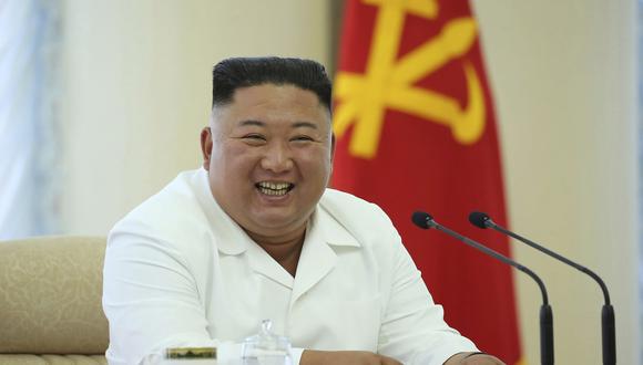 Kim Jong-un ha tenido apariciones esporádicas en las últimas semanas luego que se especulara que incluso había muerto. Esta foto es del pasado 7 de junio. (AP)