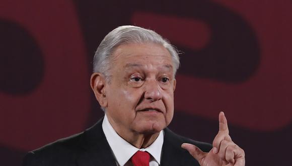 El presidente de México, Andrés Manuel López Obrador, habla durante su conferencia de prensa matutina en el Palacio Nacional de la Ciudad de México, el 21 de febrero de 2024. (Foto de Mario Guzmán / EFE)