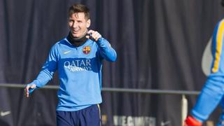 Messi se divierte tras un caño a Suárez en práctica [VIDEO]