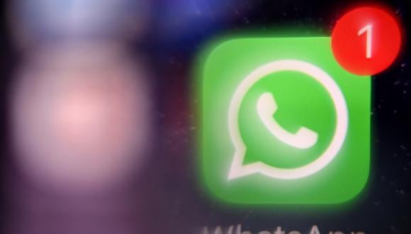 WhatsApp añade en su versión beta la función para vincular tu cuenta en dos dispositivos a la vez. (Foto: AFP)