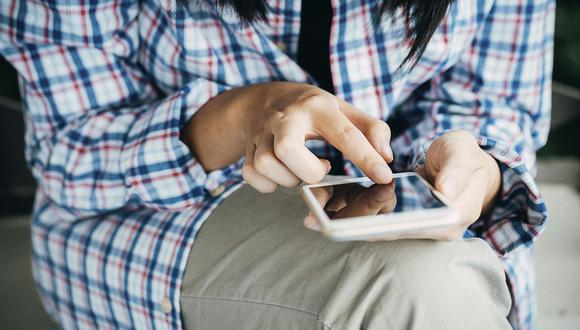 Los usuarios de Apple News recibieron una notificación con palabras racistas y obscenas. (Foto: Agencias)