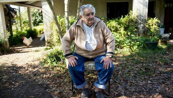 Lucía Topolansky señaló que hay que darle "lugar" a los "jóvenes". Mujica dijo que no lo será a pesar de saber que es el "candidato para muchos". (Foto: AFP)